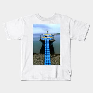 "Gorbach" Pilot Boat at Popov Island. Vladivostok, Primorye, Russia 2009 Kids T-Shirt